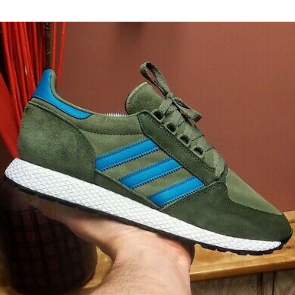 Adidas Originals "Forest Grove" Casual Sneakers